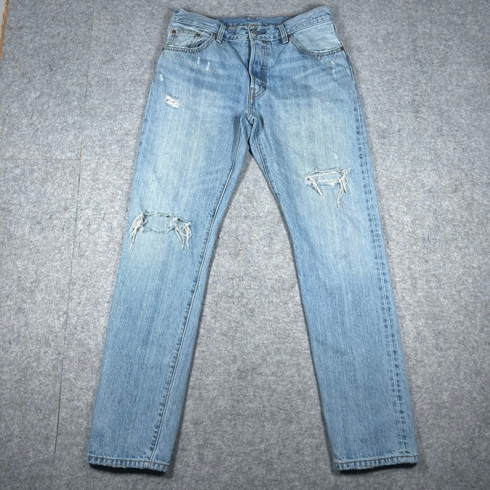 Levi's denim jeans mens 29x32 Light Blue 501 Original Fit Distressed Straight